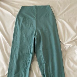 Balance athletica waves OG leggings 🌊